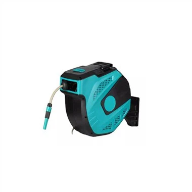 نلی پائپ ریل کی دیوار لگائی گئی